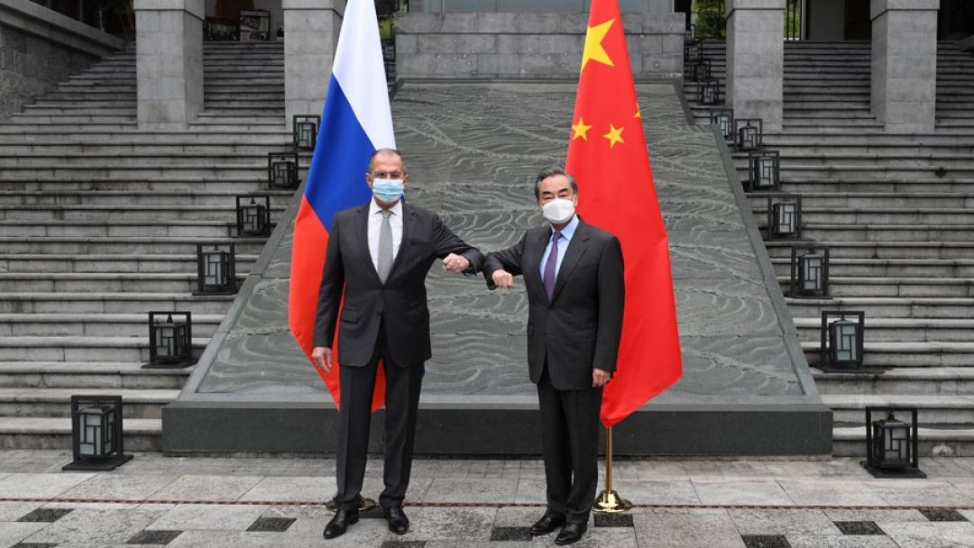 Wang Yi Kepada Menlu Rusia Sergey Lavrov: Perang Dingin Harus Ditinggalkan-Image-1