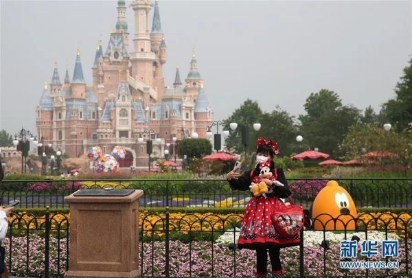 Kabar Gembira, Shanghai Disneyland Dibuka Kembali Setelah 107 Hari Ditutup!-Image-3