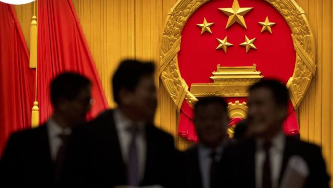 Sichuan Larang Pejabat Gunakan Dialek Lokal di Kantor-Image-1