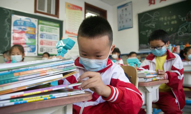 Perketat Pengendalian Pandemi, Sekolah di Liaoning China Ditutup-Image-1