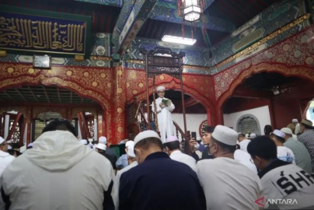 Kaum Muslim China Dilarang Sholat Ied & Rayakan Idul Adha, Ini Alasannya...-Image-1