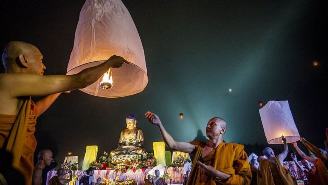 Perayaan Waisak, Festival Terpenting Umat Buddha-Image-4