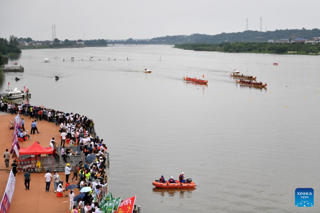 Balap Perahu Naga di Hunan versi Lensa-Image-6