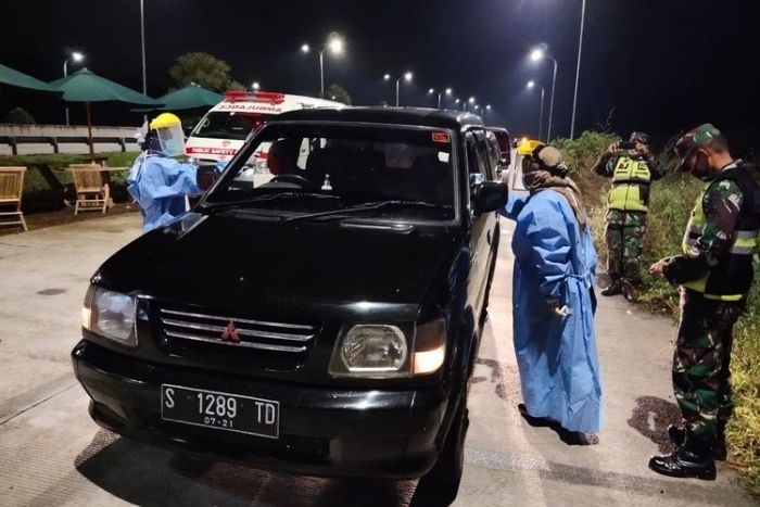 Mulai 22 Desember, Ada Pemeriksaan Surat Rapid Test di Tol dan Terminal-Image-1