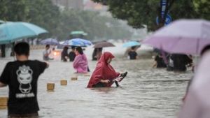 Banjir Terjang China Selatan 15 Tewas