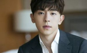 Yuk, Kenalan Sama Aktor Ganteng Deng Lun, Bintang &hellip;