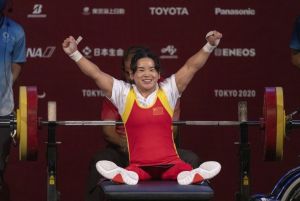 Lifter Guo Lingling Raih Emas di Paralimpiade