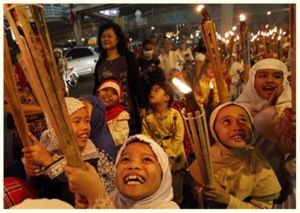 Riset: Ragam Idul Fitri Indonesia - Malaysia - &hellip;