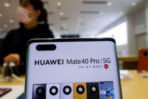 Huawei Luncurkan Smartphone Baru Tampilkan Dompet &hellip;
