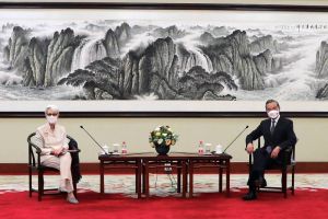 Wang Yi Klarifikasi 3 Syarat Hubungan China-AS