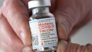 Vaksin Booster Pfizer dan Moderna Segera Habis