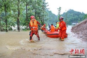 Jiangxi Tanggap Darurat Hujan Lebat