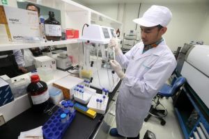 Bio Farma Uji Vaksin Sinovac, Hasilnya Tahun Depan
