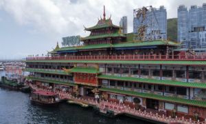 Restoran Kerajaan Jumbo Hong Kong Tenggelam