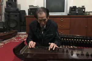 Tan Deseng, Maestro Musik Sunda Keturunan Tionghoa