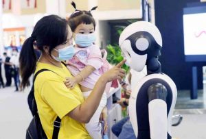 China Fokus Jadi Pusat Industri Robot Global 2025