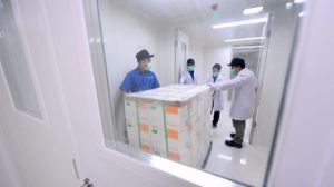 Vaksin Sinovac Asal China Tunggu Cap Halal MUI
