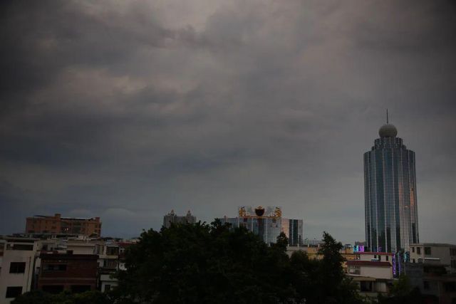 Tianjin Dilanda Badai Angin dan Debu, Sinyal Kuning Dikeluarkan-Image-1