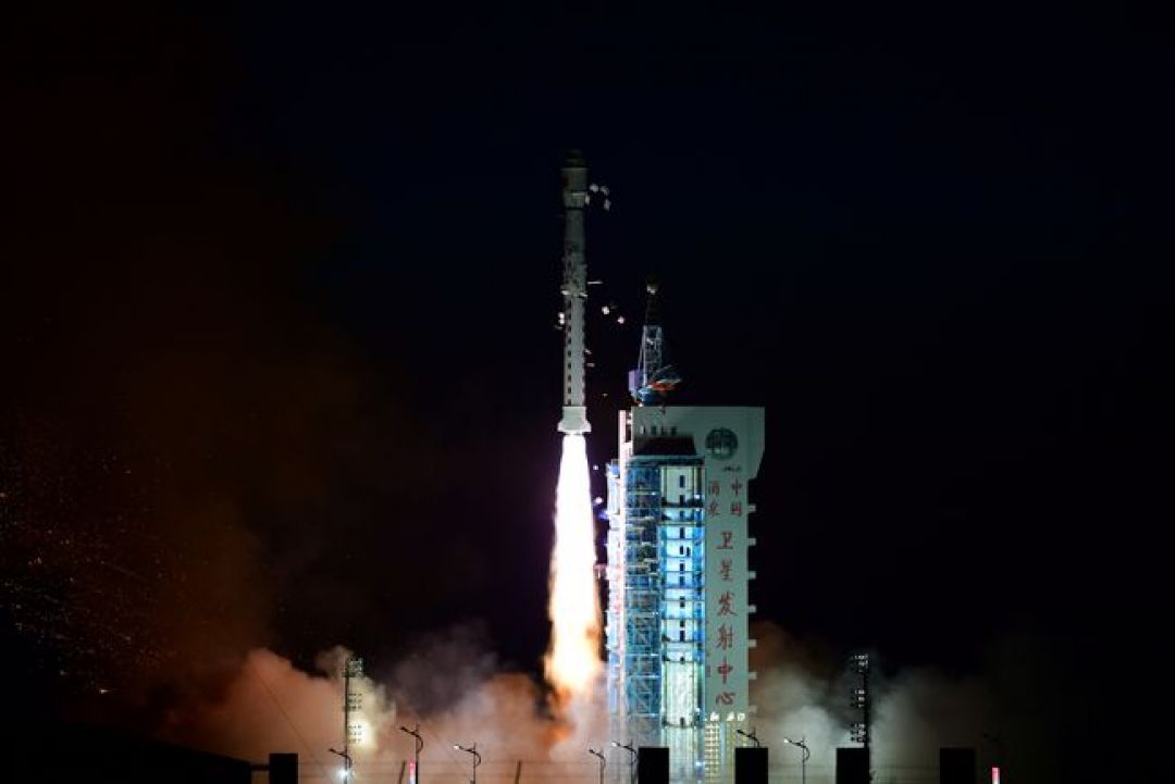 China Luncurkan Satelit Pemantau Darat-Image-1