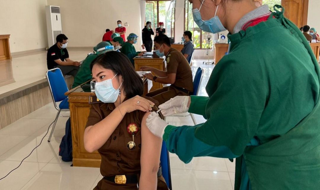 Suntik Vaksin Booster di Indonesia Akan Berbayar?-Image-1
