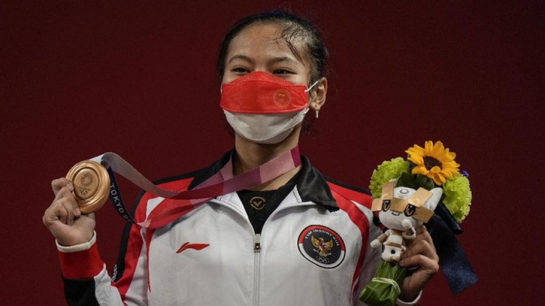 Selamat! Windy Cantika Aisah Atlet Indonesia Peraih Medali Pertama di Olimpiade Tokyo-Image-1