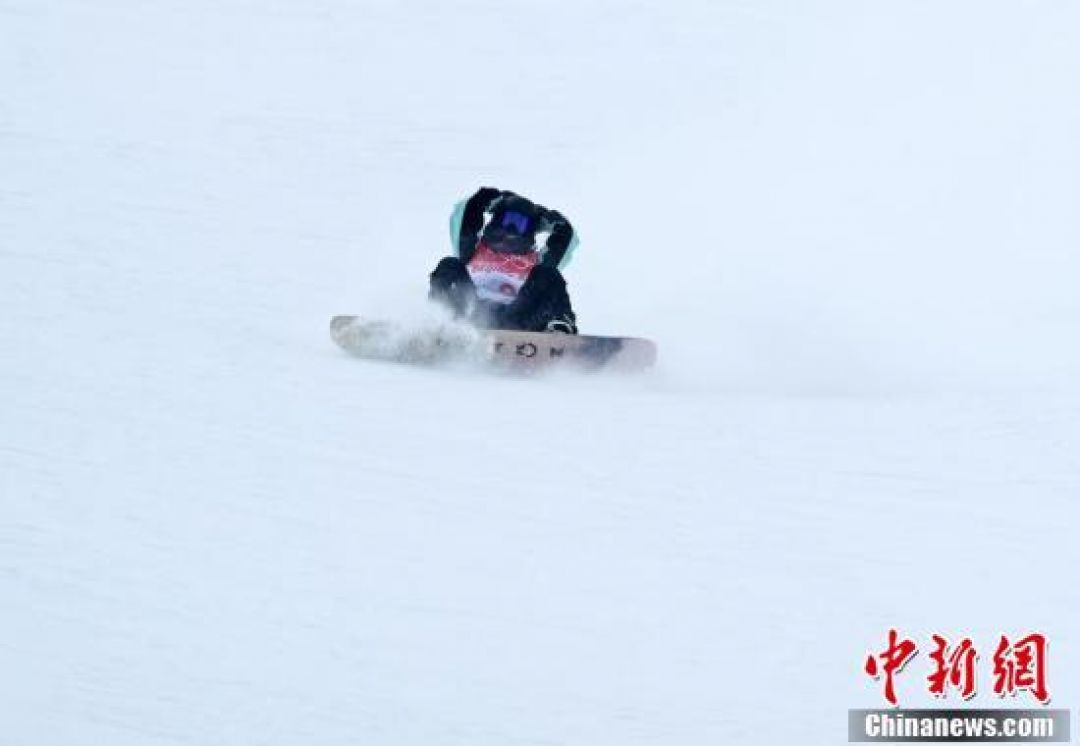 POTRET: Atlet Seluncur Salju Wanita China Dalam Kompetisi U-Shaped-Image-9