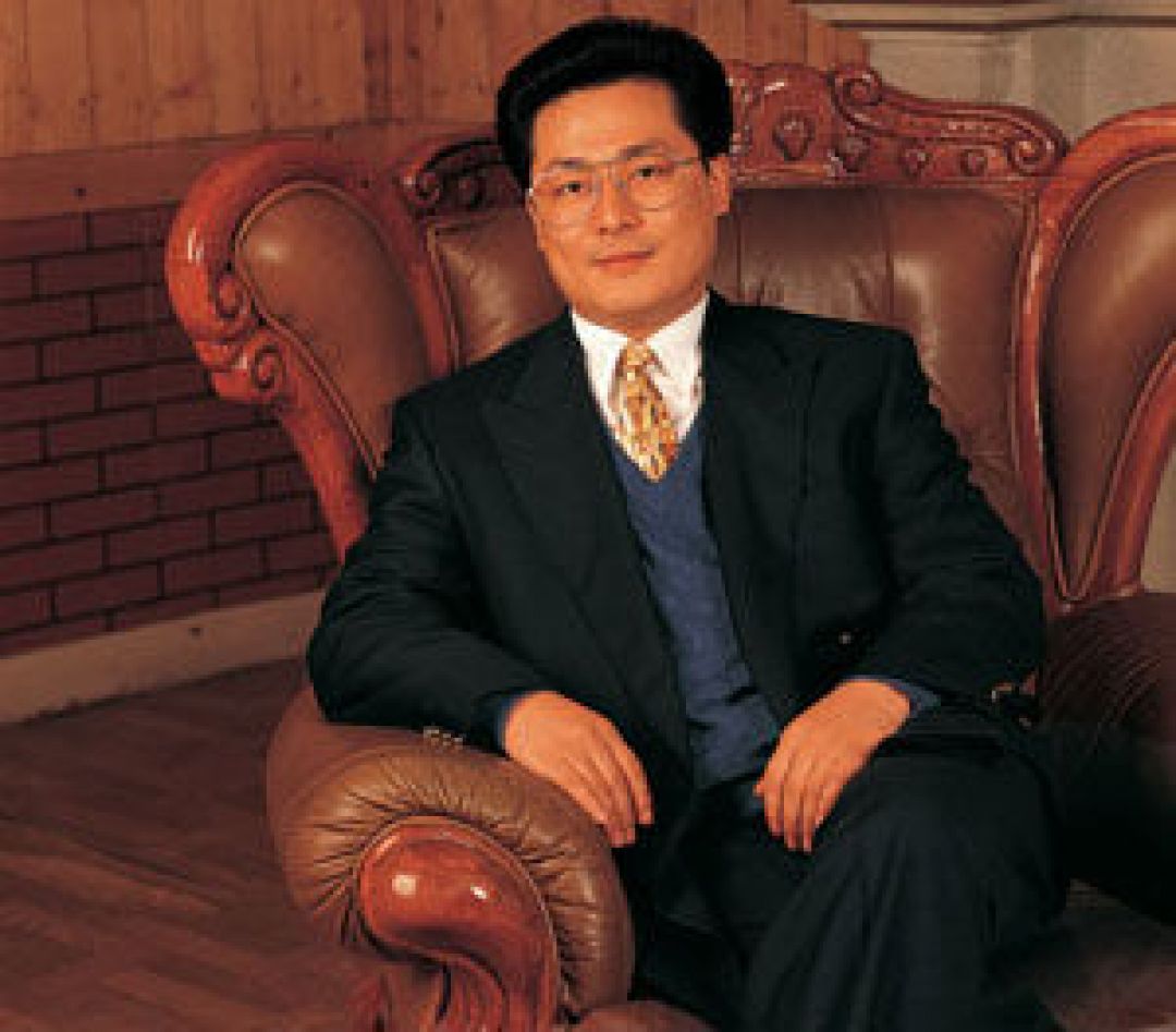 Kisah Miliarder Pertama di China yang Terkena Hukuman Suntik Mati-Image-2