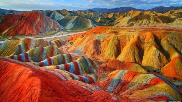 Zhangye Danxia, Gunung Pelangi Yang Disebut dalam Al-Quran-Image-1